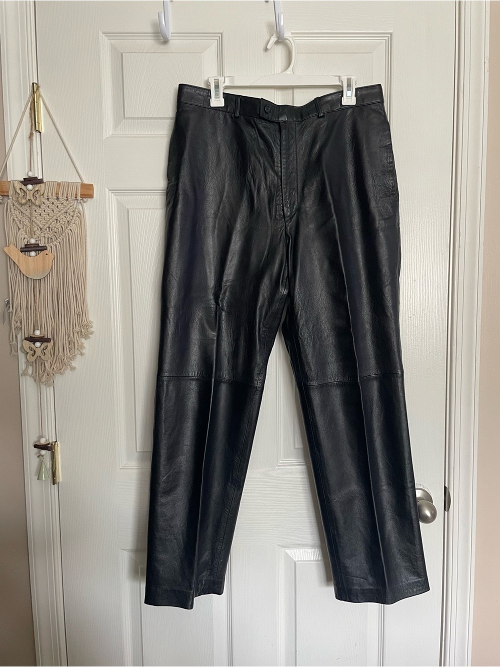 Vintage Alfani Men's 34Wx30L Black Genuine Leather Pants - Classic Straight Leg